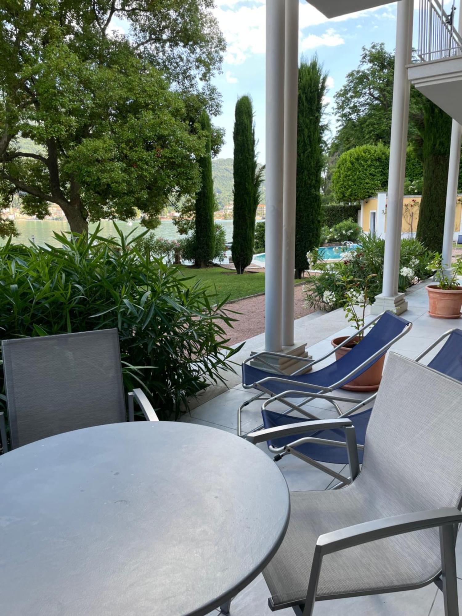 Ville Lago Lugano Порто Черезио Стая снимка